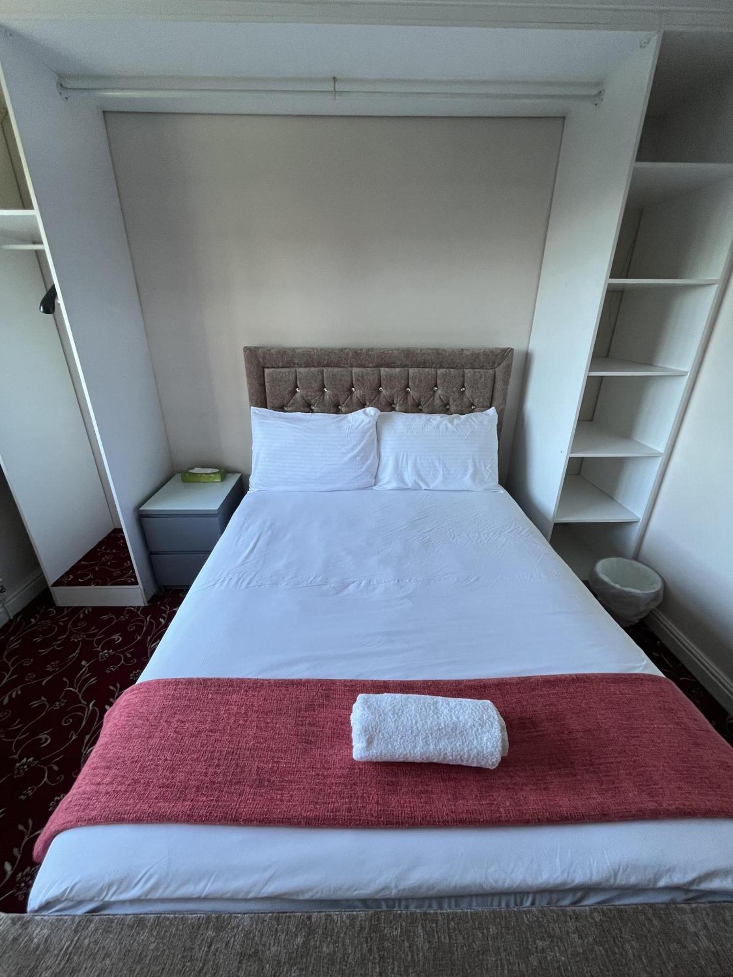 Unwind In Comfort At Cosy Caradus Free Parking 伯明翰 外观 照片