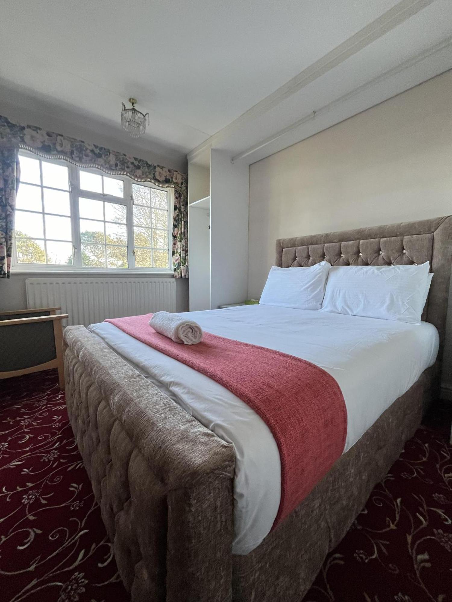 Unwind In Comfort At Cosy Caradus Free Parking 伯明翰 外观 照片