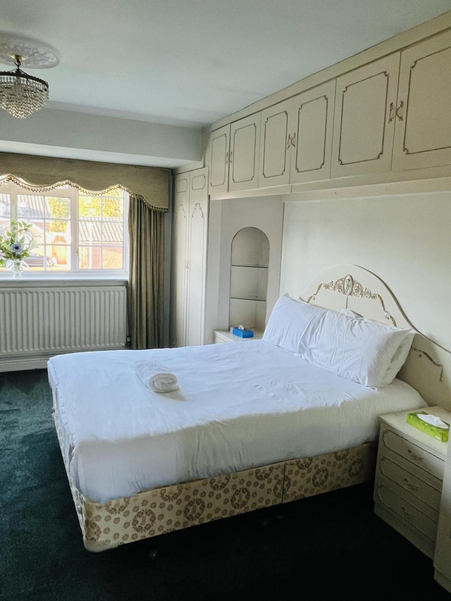 Unwind In Comfort At Cosy Caradus Free Parking 伯明翰 外观 照片