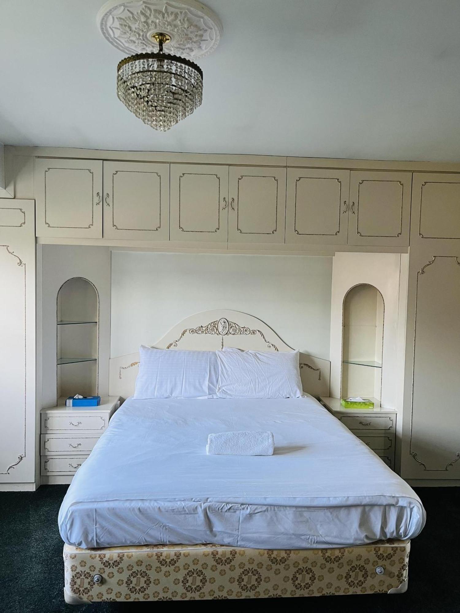 Unwind In Comfort At Cosy Caradus Free Parking 伯明翰 外观 照片