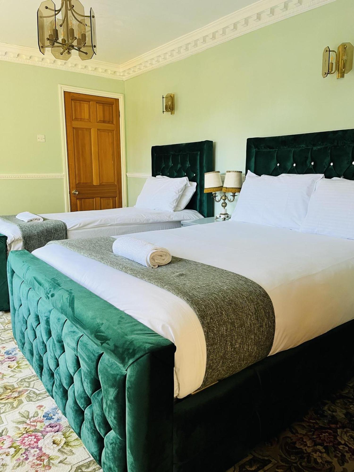 Unwind In Comfort At Cosy Caradus Free Parking 伯明翰 外观 照片