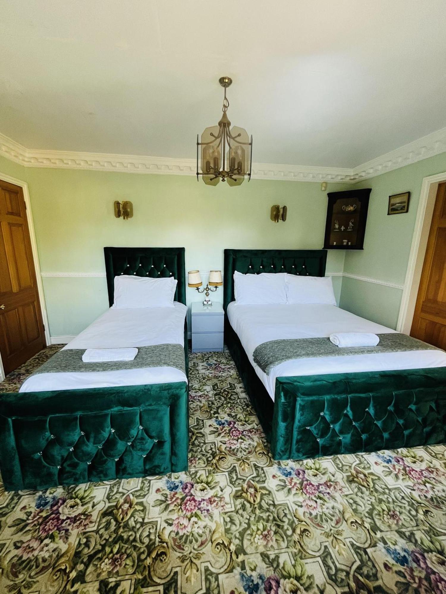 Unwind In Comfort At Cosy Caradus Free Parking 伯明翰 外观 照片